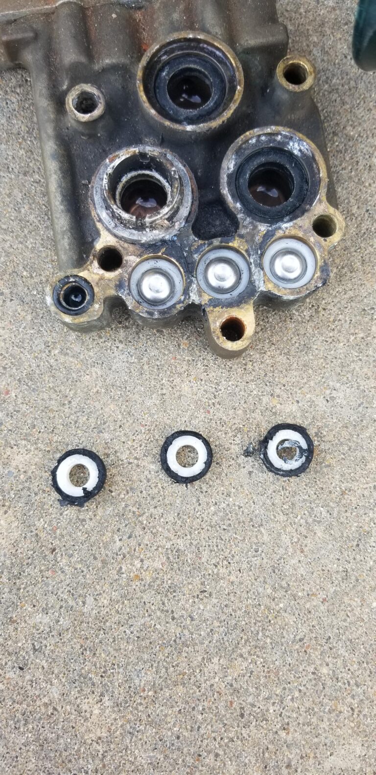 Craftsman Pressure Washer Leaking Water from Bottom Easy Clean Wash